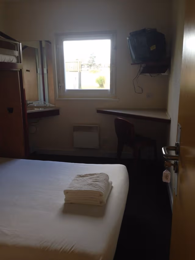 Basic Double Room