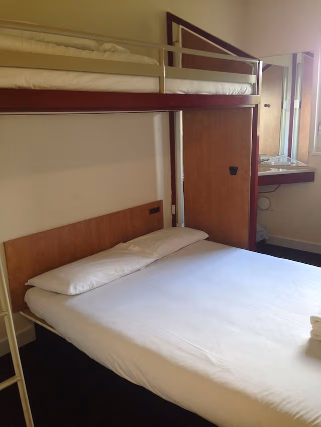Basic Triple Room, 1 Bedroom (Shared)