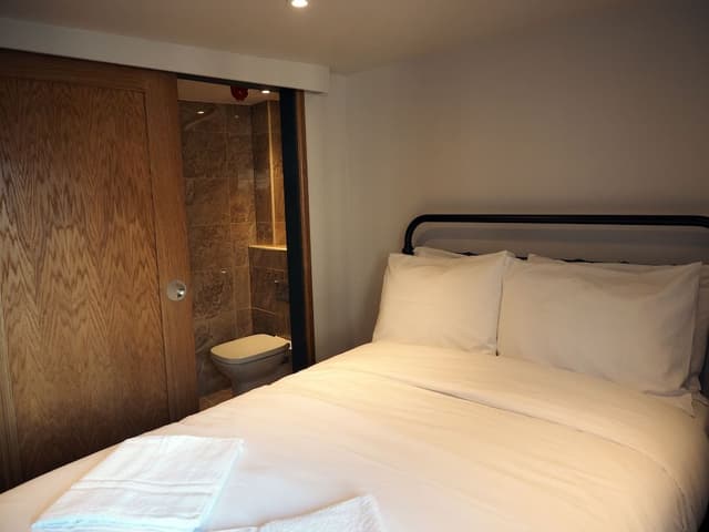 Double Room, Ensuite