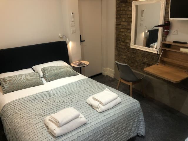Double Room, Ensuite