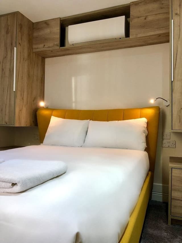 Studio, Ensuite (Suite)