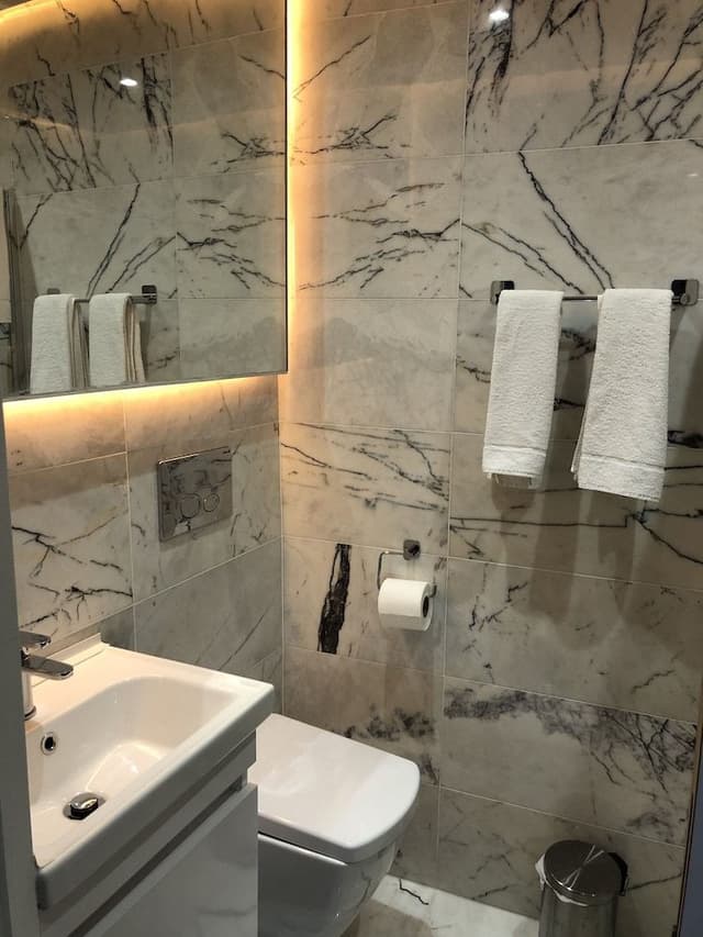 Family Apartment, Ensuite