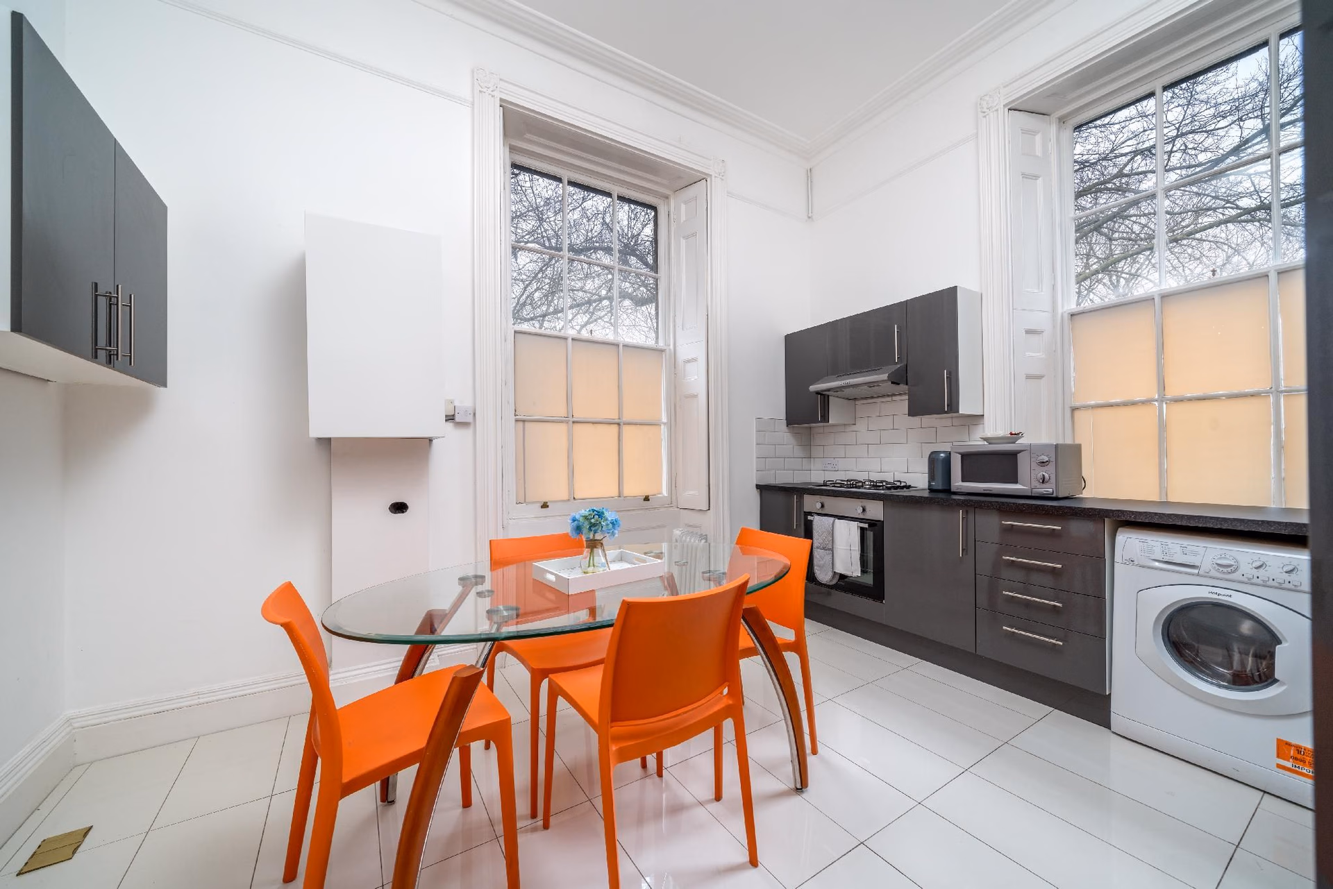 Elegant 2bed by 02 Arena, Airport with Fast Wi-Fi and Parking3