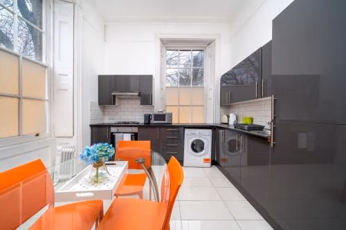 Elegant 2bed by 02 Arena, Airport with Fast Wi-Fi and Parking1