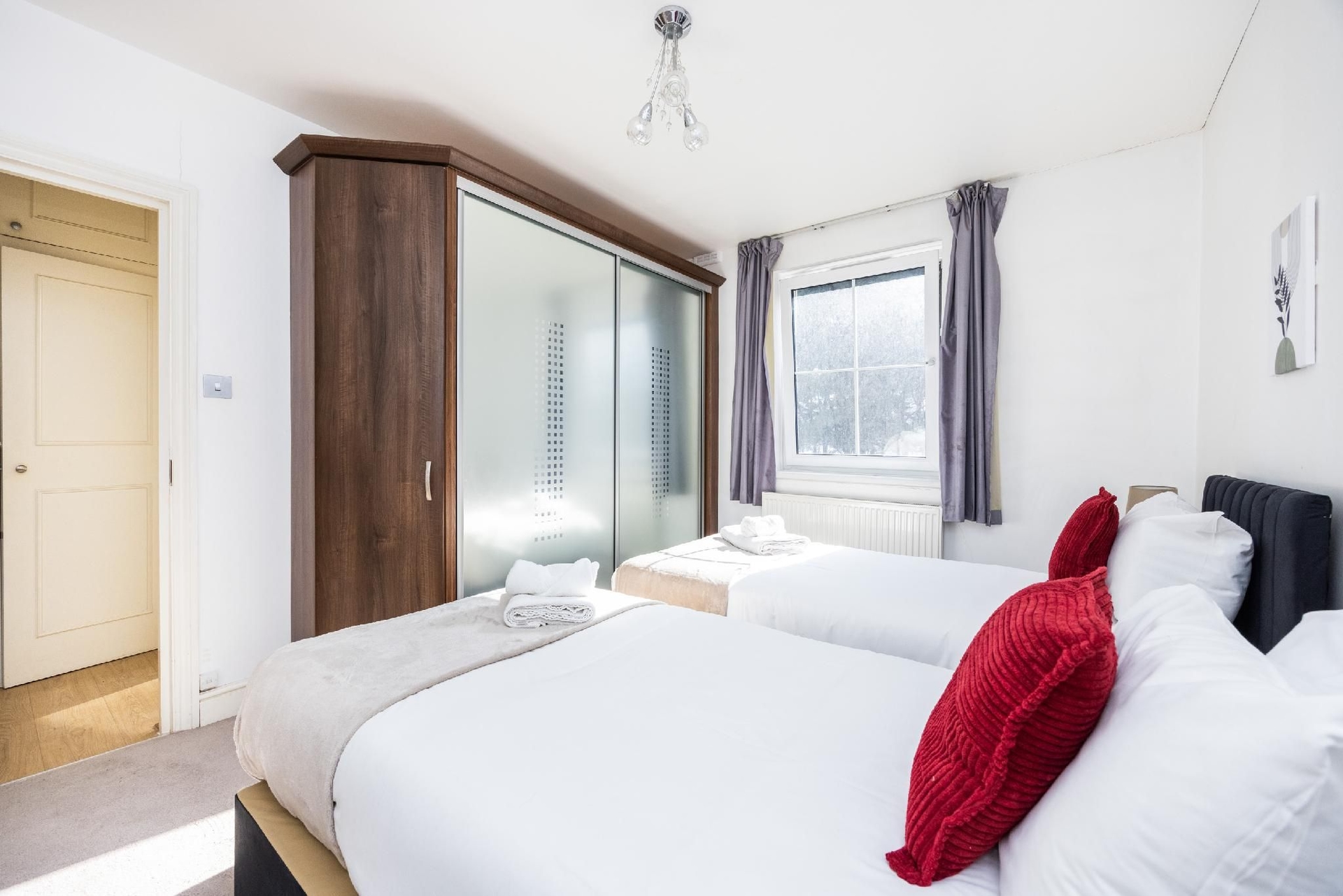 อพาร์ทเมนท์แสนสบายในคานารี ท่าเรือ (Cosy Apartment in Canary Wharf)2