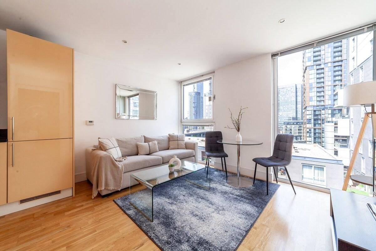 อพาร์ตเมนต์คานารีวาร์ฟ (The Canary Wharf Apartments)2