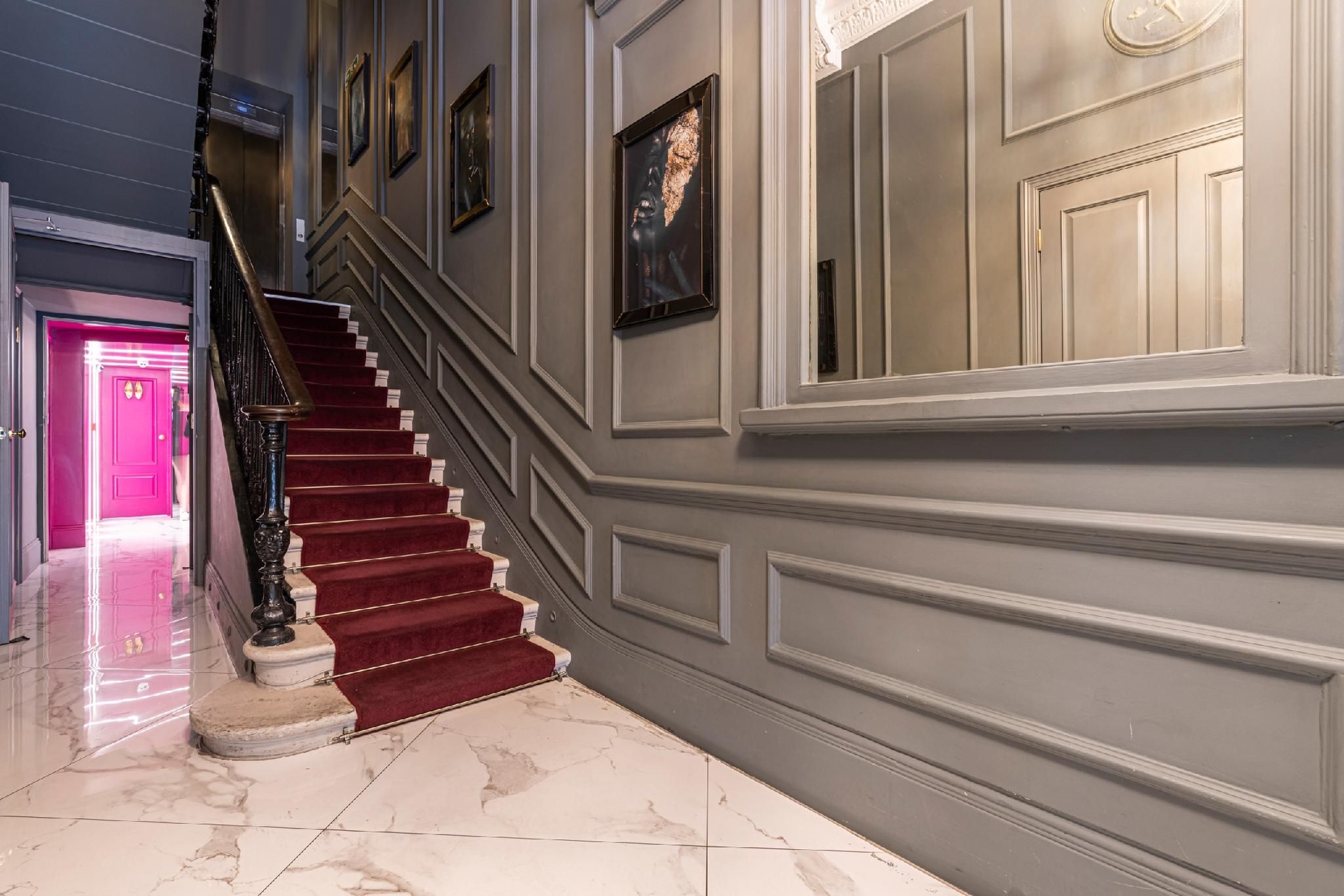 Luxury Apartments Near Harrods and the Science Museum2
