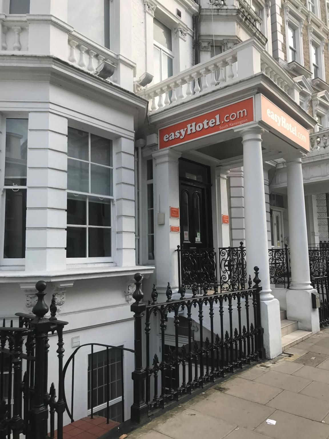 Easyhotel South Kensington2