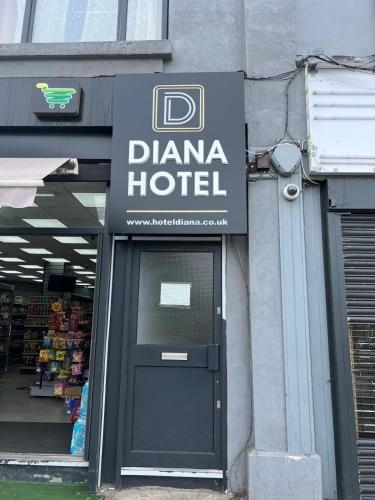 โรงแรมไดอาน่า (Diana Hotel)0