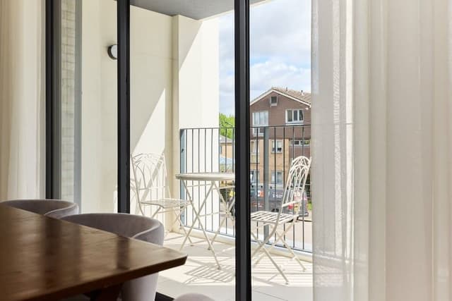 Apartment (2 Bedrooms)