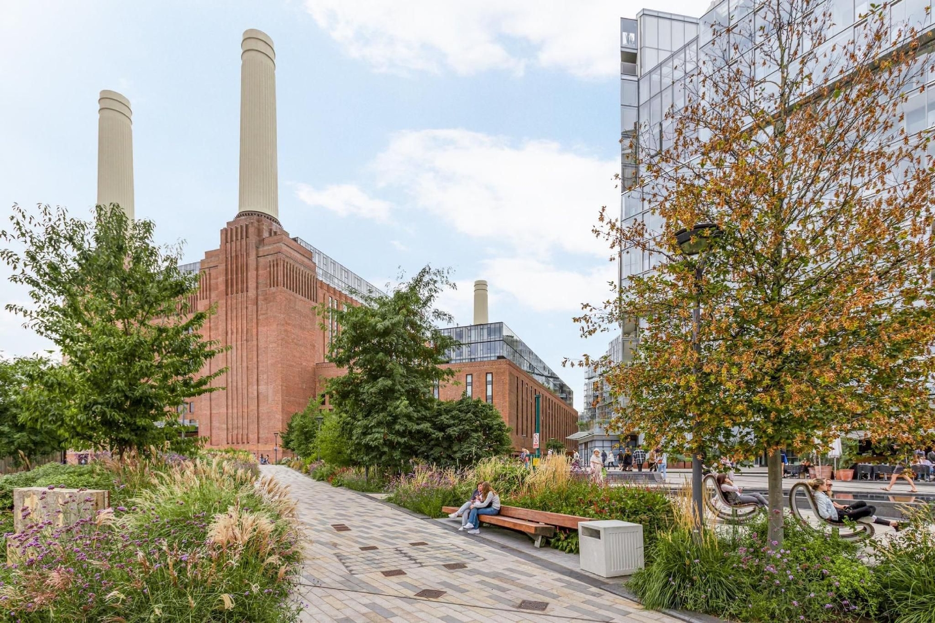 อพาร์ทเมนต์โรงไฟฟ้าแบตเตอร์ซีพร้อมวิวแม่น้ำ (Battersea Power station flat with River views)4
