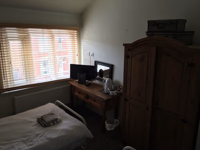 Twin Room, Ensuite