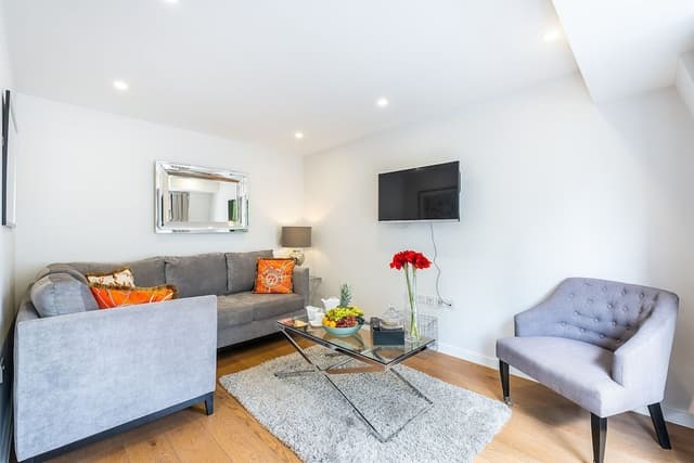 Penthouse, 2 Bedrooms, 2 Bathrooms