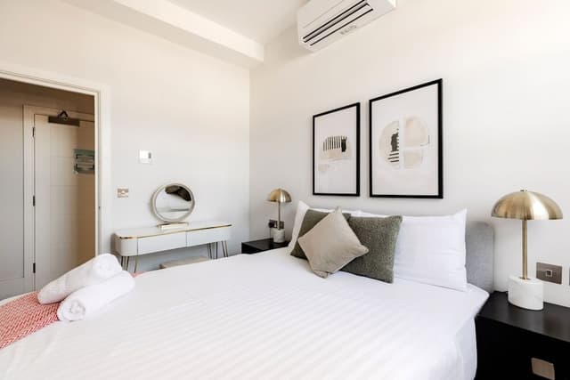 Queensberry Penthouse - QP12