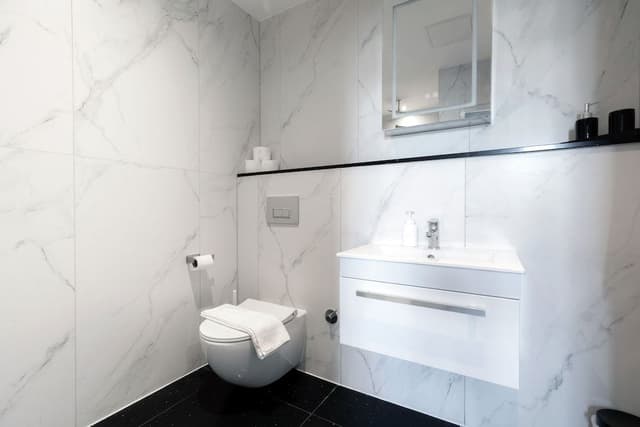 Queensberry Penthouse - QP12