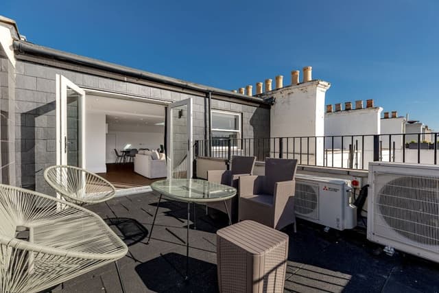 Queensberry Penthouse - QP12