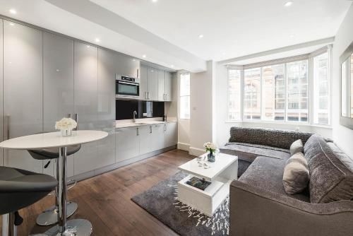Beautiful Chelsea Apartment in Fashion District1