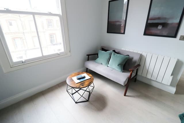 One bedroom Manhattan Apartment