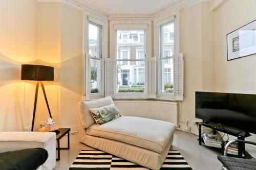 A Home To Rent at Chelsea The Chelsea Apartment1