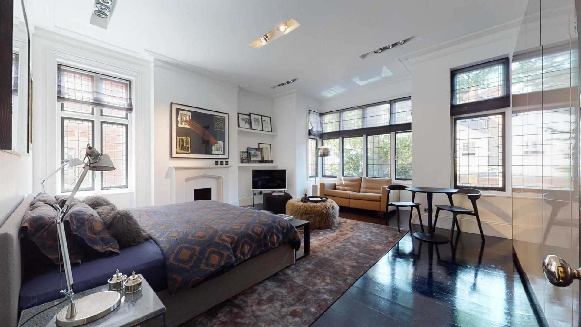 ลักชัวรีสวีทอินคาโดแกนสแควร์ไอ (Luxury Suite in Cadogan Square I)0