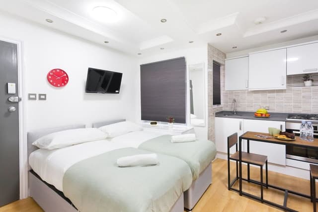 Quadruple Room, Shared Bathroom