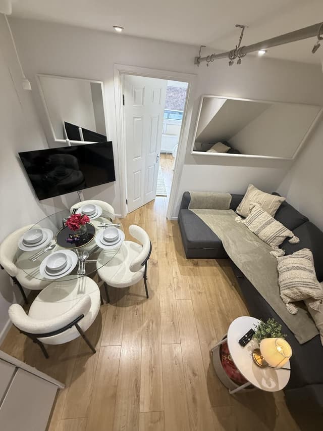 King’s Cross / 3 bed /Overground