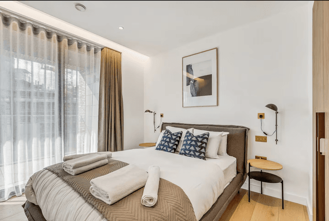 Two Bedroom Apartment with Balcony