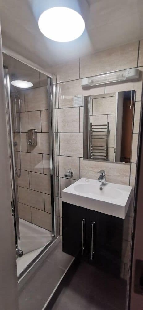 Standard Double Room, Ensuite (Mural Double Superior)
