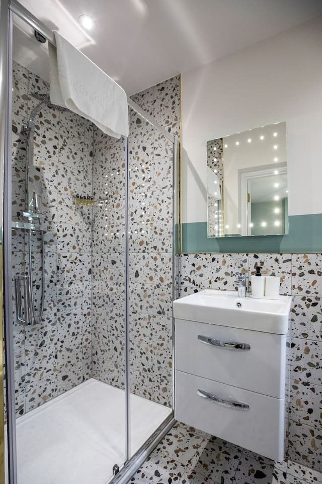 Premium Studio, Ensuite (Triple)