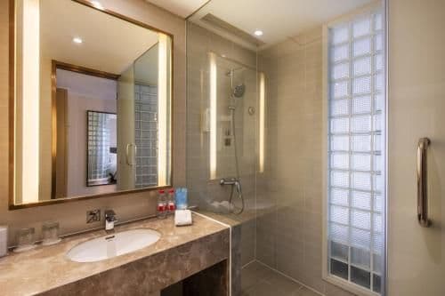1 King Standard Extra Floor Space Extra Guest