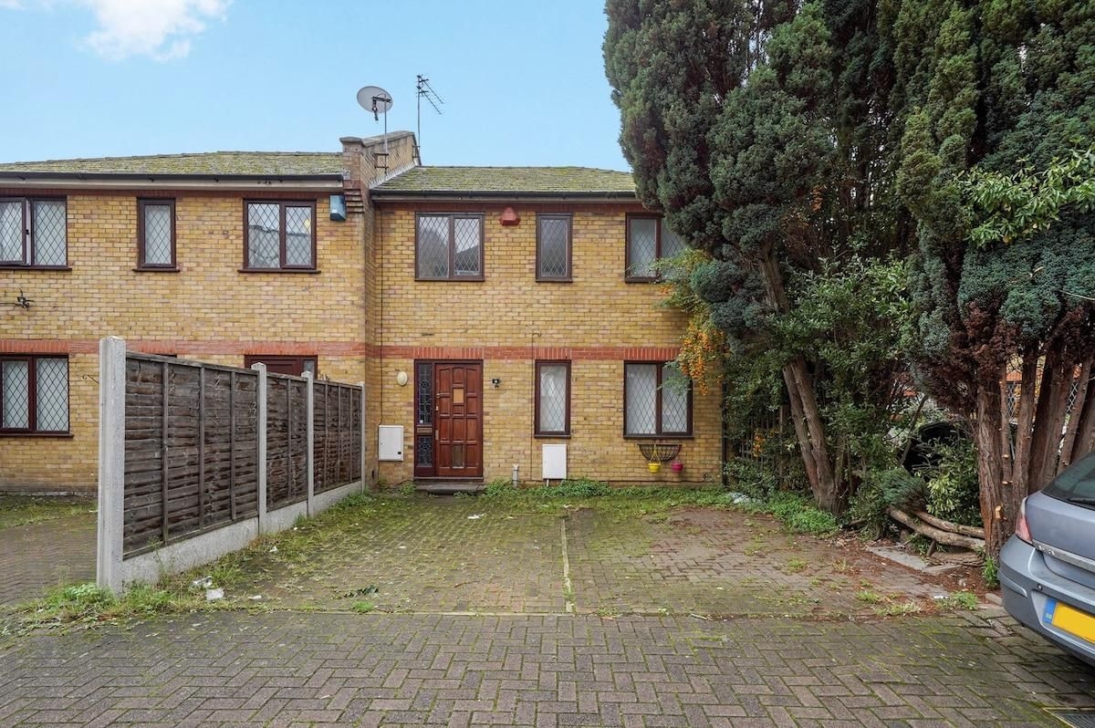 ฮับบับ ลักชูรี สเต็ปนีย์ กรีน (Hububb Luxury Stepney Green)0