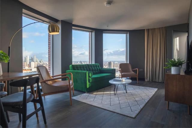 The Penthouse Apartment with Kitchen