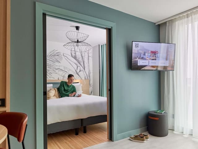 One bedroom apartment with double beds