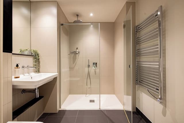 Superior Two Bedroom Apartment