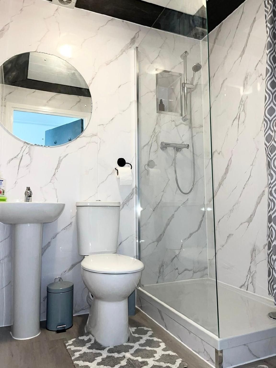อพาร์ตเมนต์ 2 ห้องนอน 2 ห้องน้ำส่วนตัว ขนาด ตร.ม. – กรีทเตอร์ ลอนดอน ตะวันออก (Crescent 2 beds Apartment)4