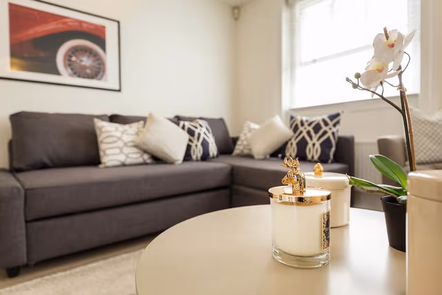 Apartment - Split Level