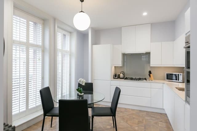 Superior Two Bedroom Apartment