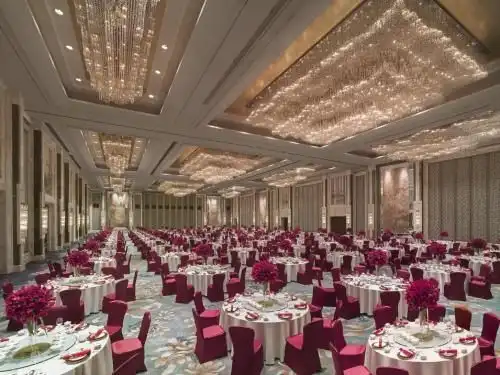 Shangri-La Shenyang Shangri-La Shenyang