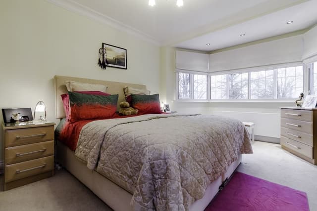 Deluxe Double Room, Ensuite, Garden View (Mint Room)