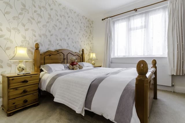 Double Room, Shared Bathroom, Garden View (Mustard)
