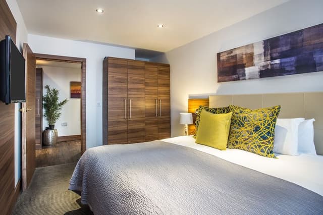 Deluxe Suite, 2 Double Beds (Quadruple)