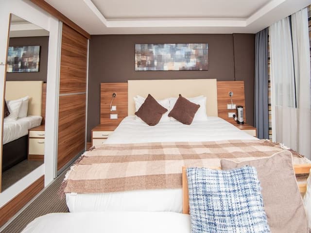 Deluxe Apartment, Multiple Beds (Triple)