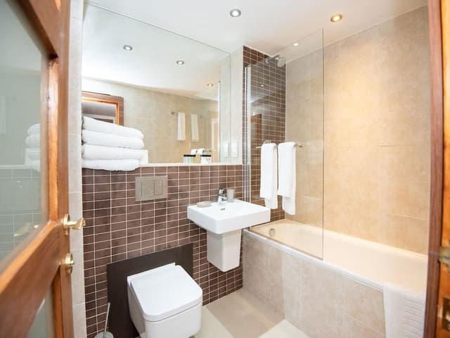 Superior Suite, 2 Double Beds (Quadruple)