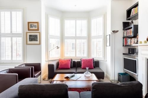 สเปเชียส อพาร์ตเมนต์ เนียร์ พอร์ตโอบีโล โรด (Spacious Apartment near Portobello Road)2