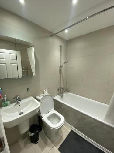 Double room-Standard-Shared Bathroom-Luxury - 2