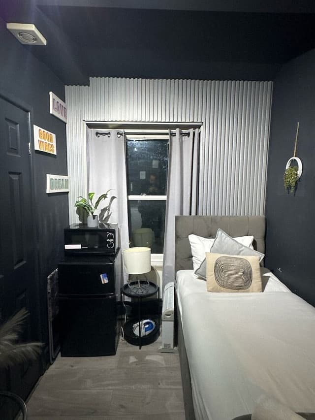 Studio, Ensuite (Single)