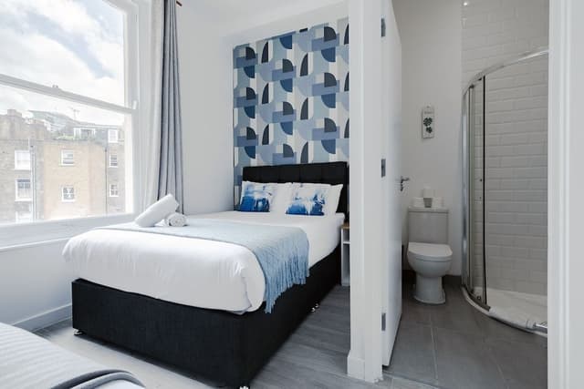 Standard Triple Room, Ensuite
