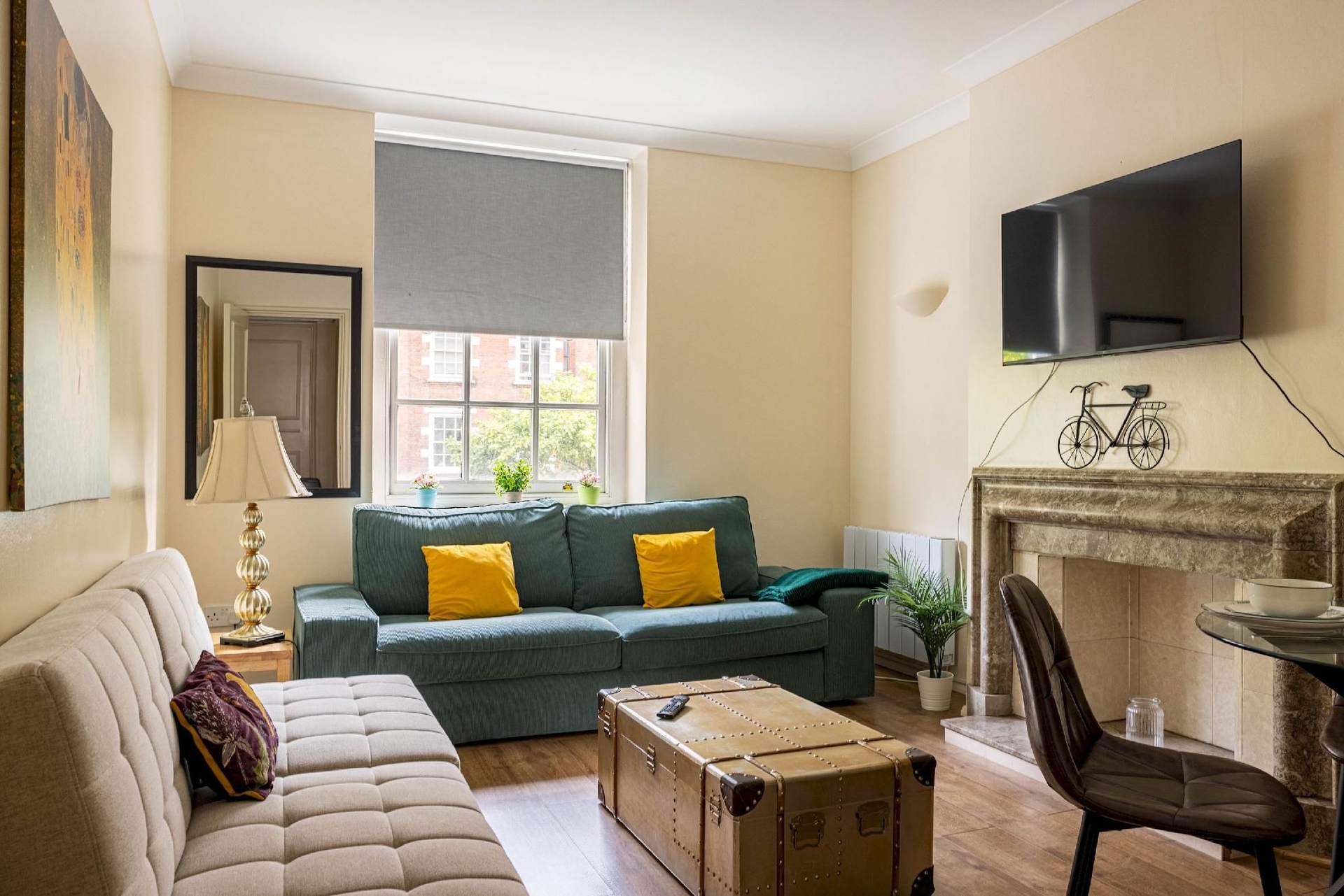 อพาร์ทเมนท์ 3 ห้องนอนสุดสวยในรีเจนท์สปาร์ค (Beautiful 3-Bed apartment in Regent's park)2