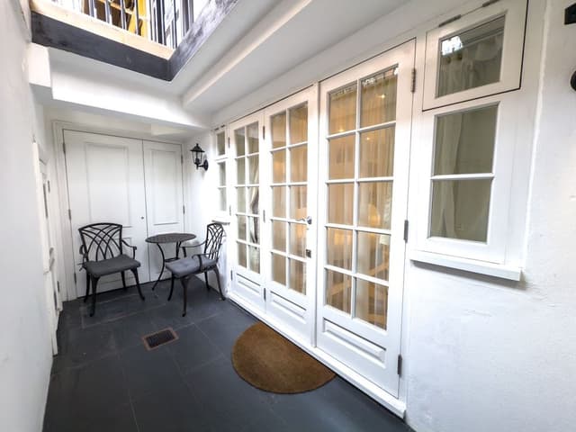 Classic Studio, Patio