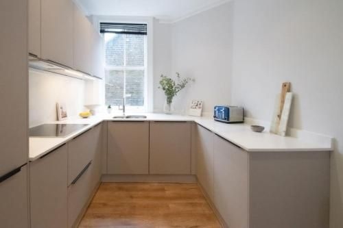 อพาร์ตเมนต์ 2 ห้องนอน 1 ห้องน้ำส่วนตัว ขนาด 68 ตร.ม. – มาริลโบน (Charming 2Bed Home in the City Center)4